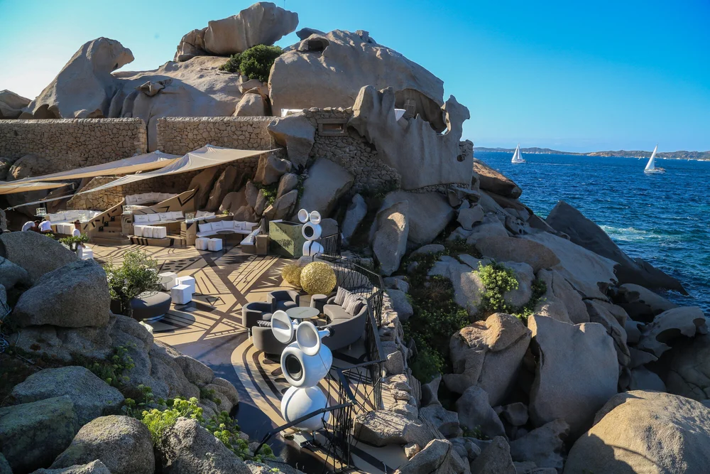 Seaside venue with Pequod speakers