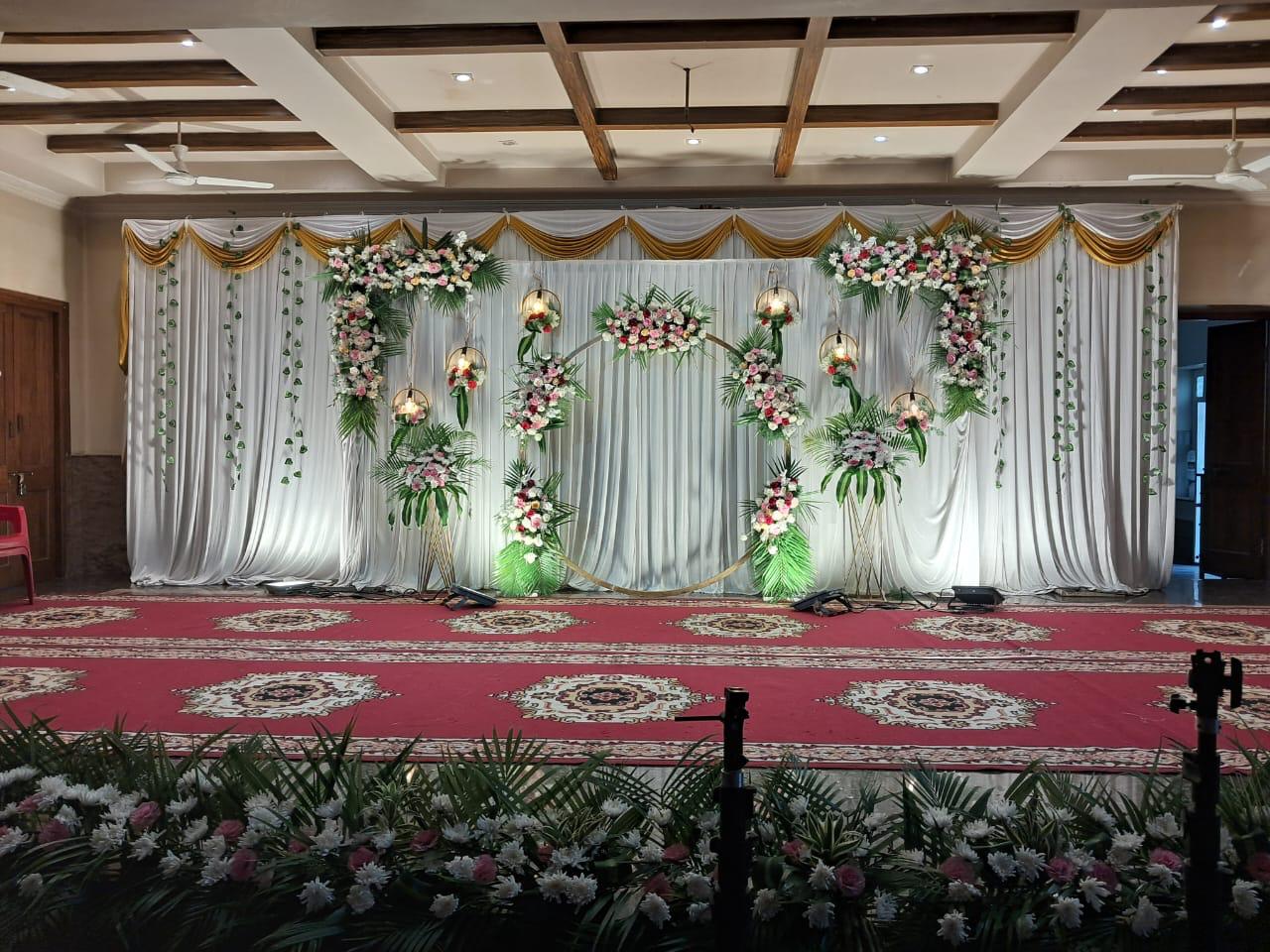 Weddings & Receptions