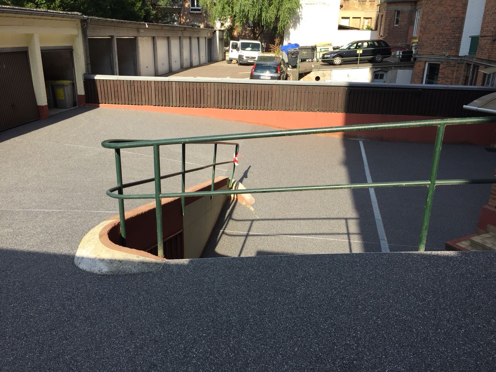Dachterrasse mit Treppenabgang