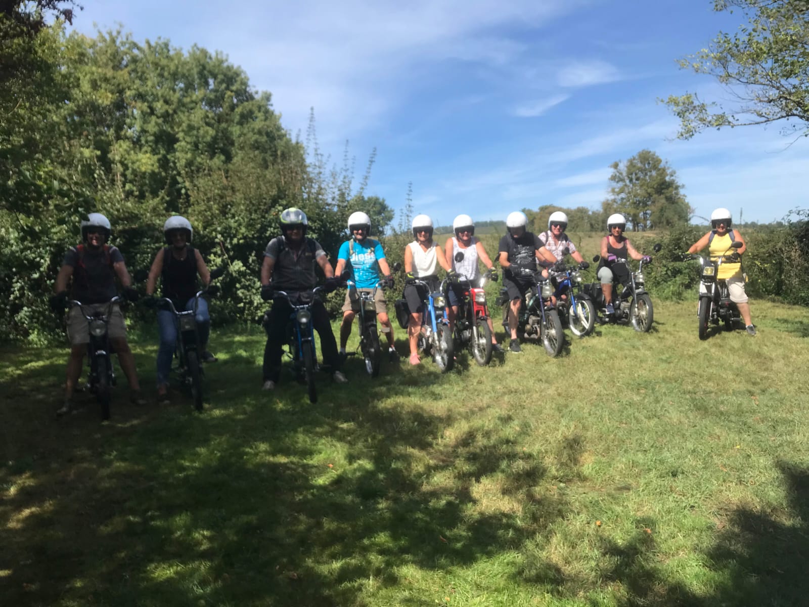 Balade en mobylette vintage avec Les Brèles Balades