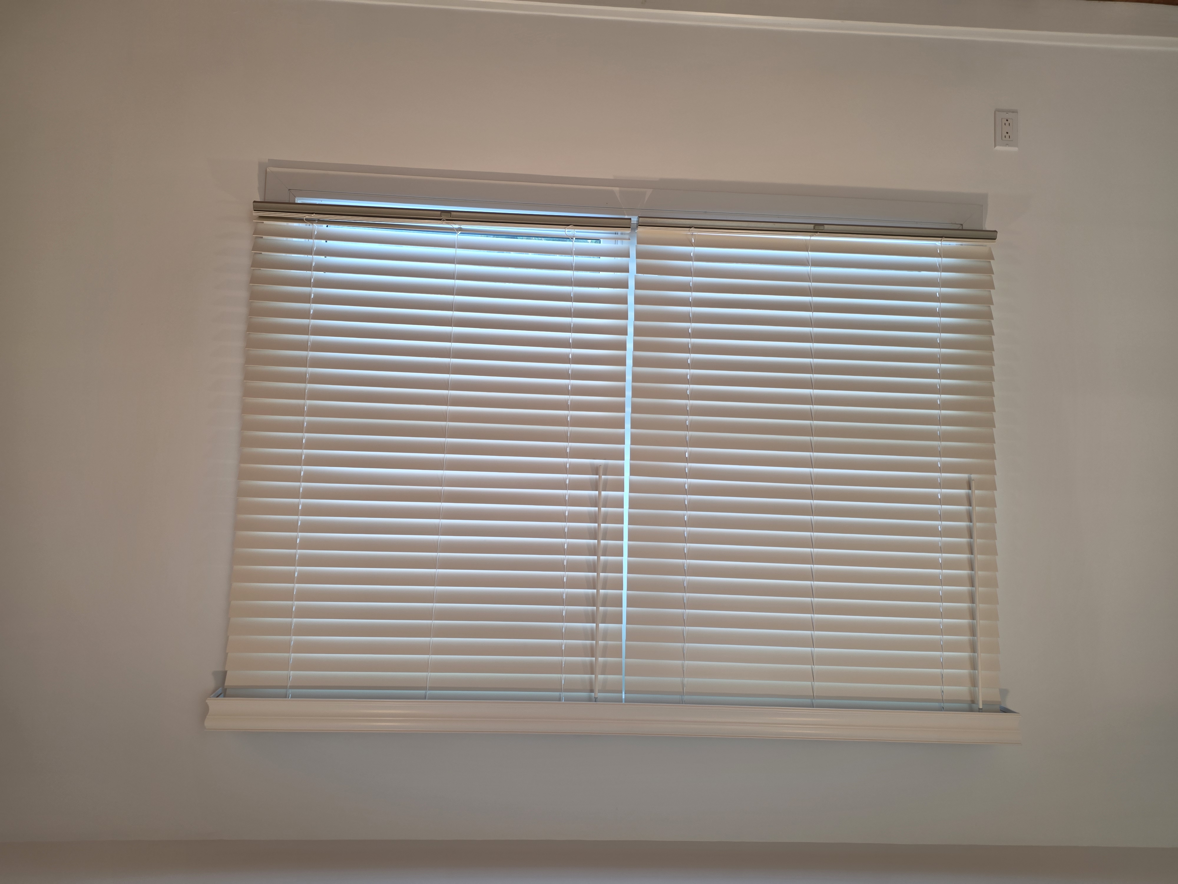 Hunter Douglas Silhouette Shades