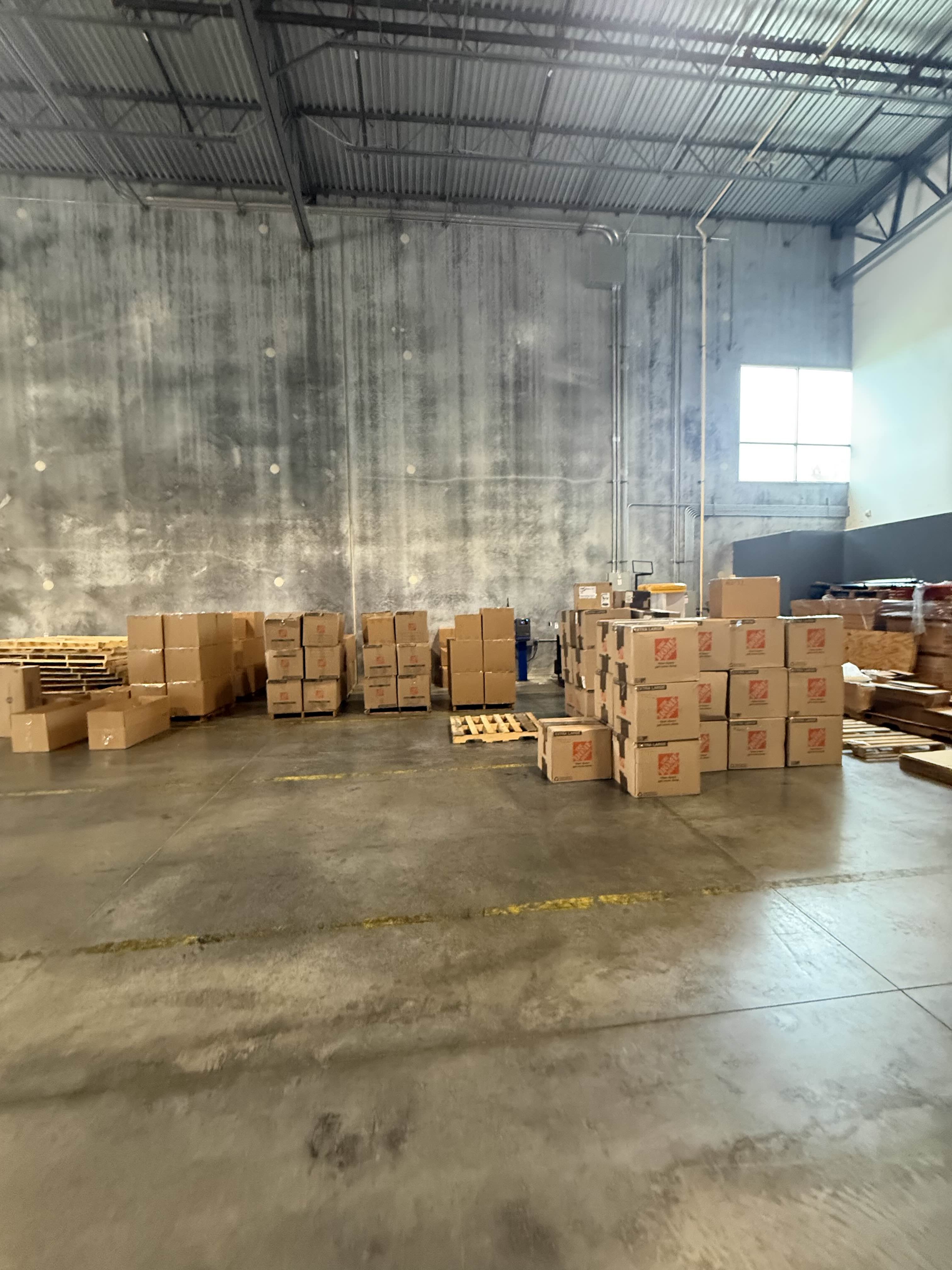 nike wholesale warehouse