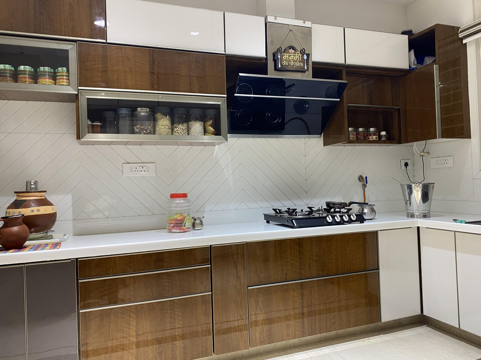 Budget Duplex — 2,900 sq ft