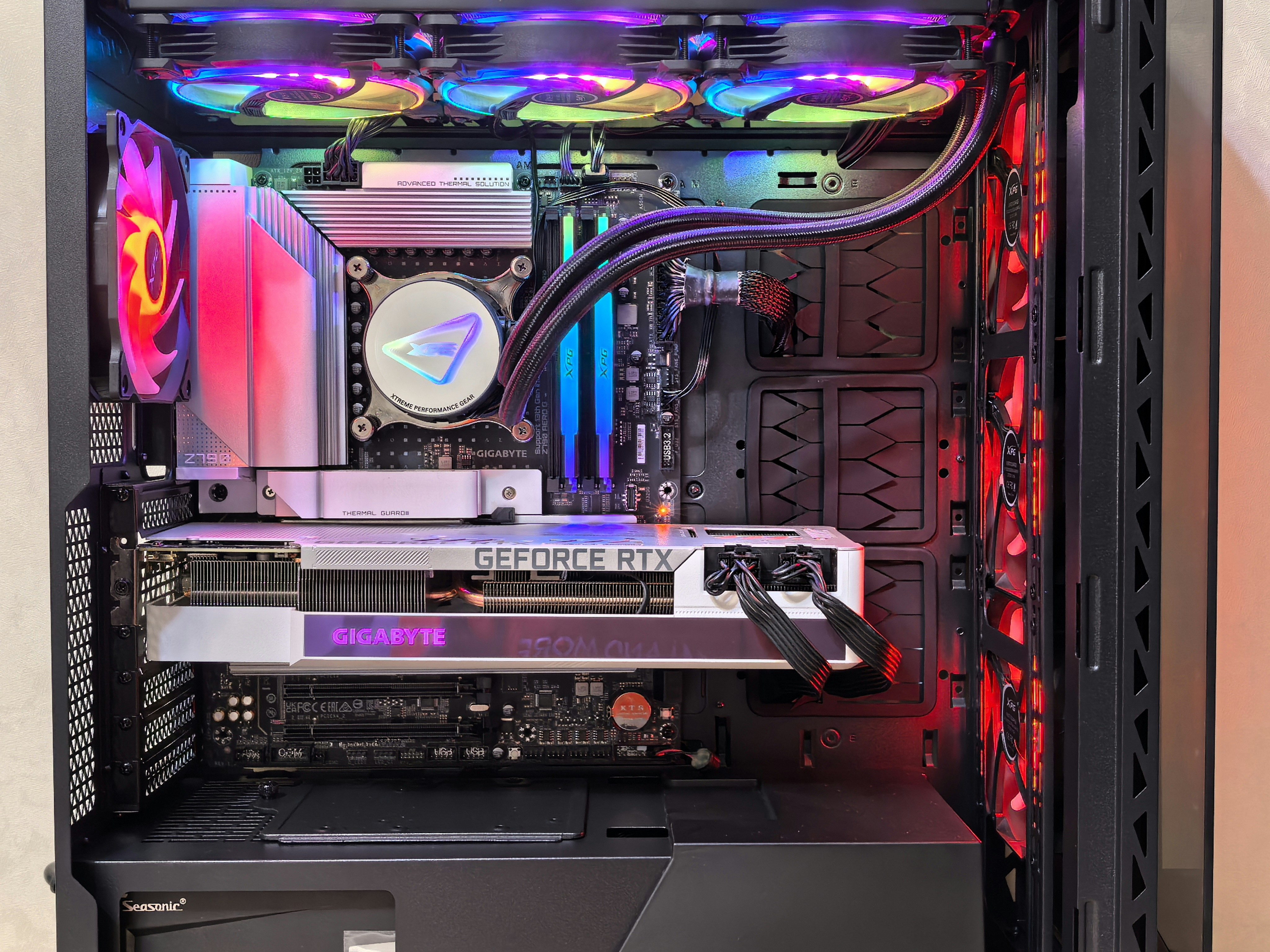 Montagem e setup de computador gamer — InfoCore