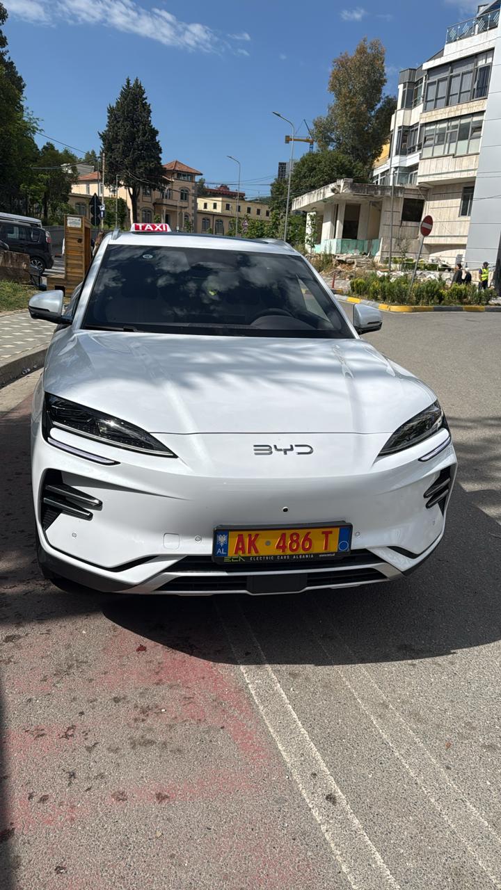 Taksi Mani BYD 2