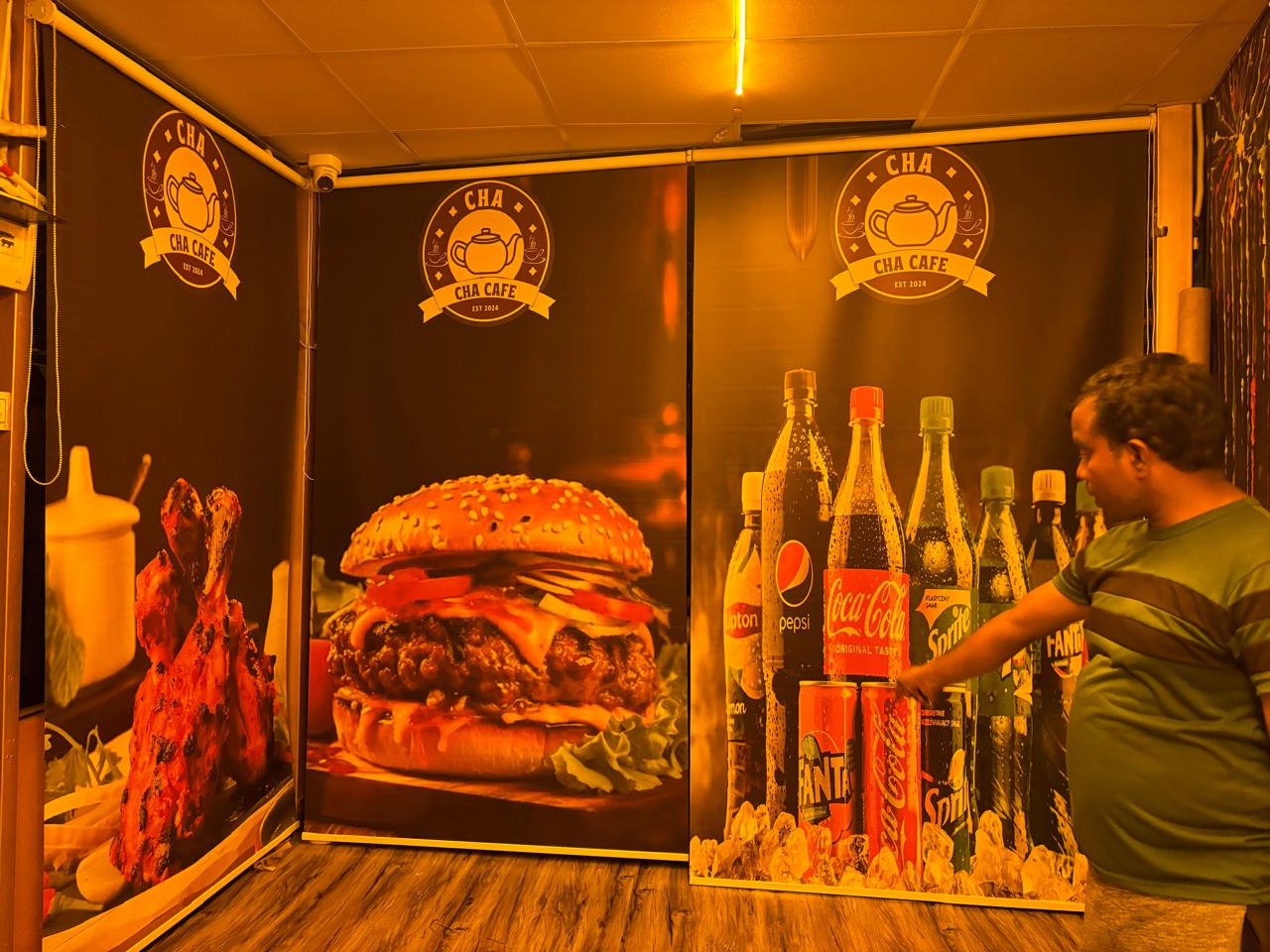CHA CAFE Interior