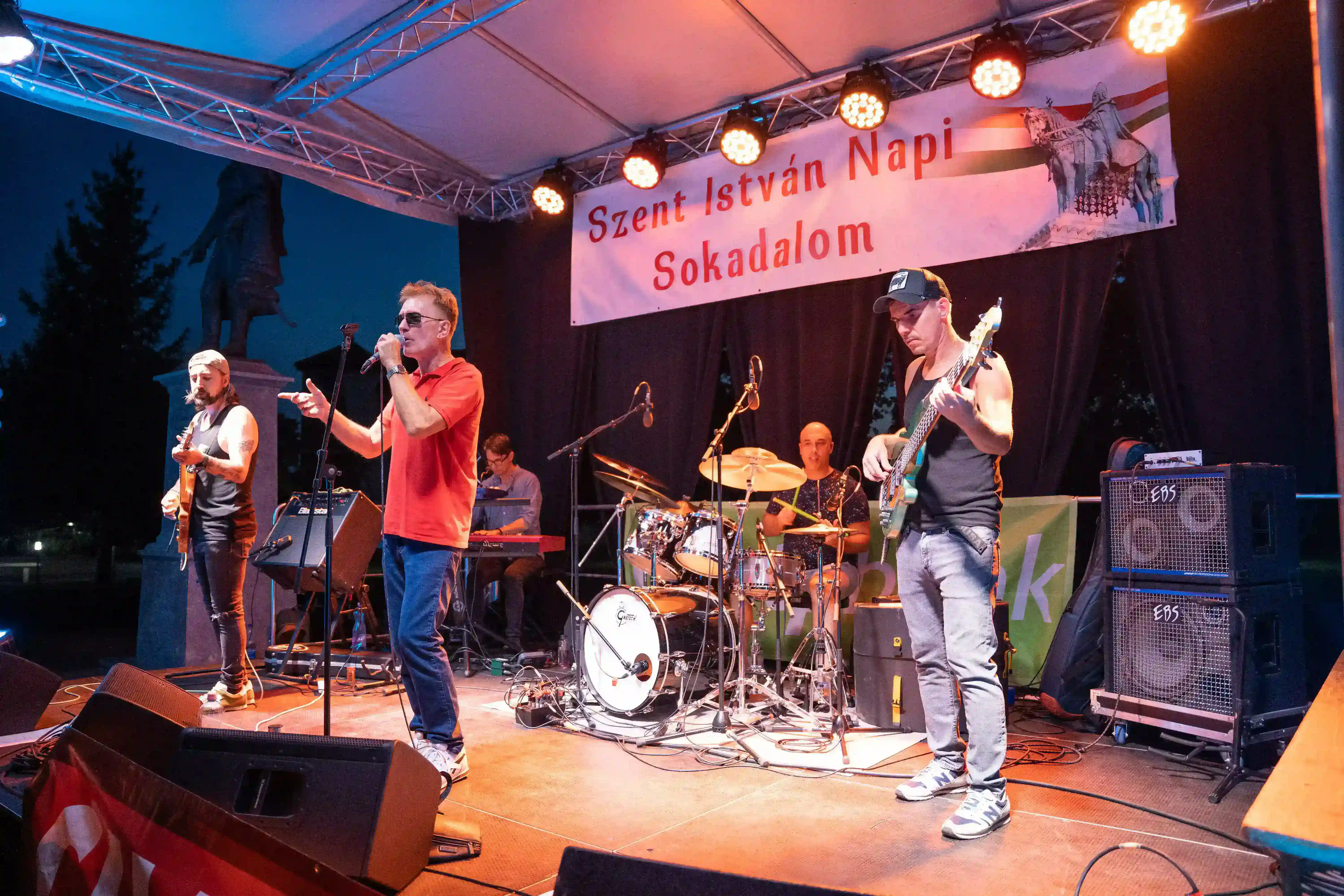 Charge koncert pillanat 3