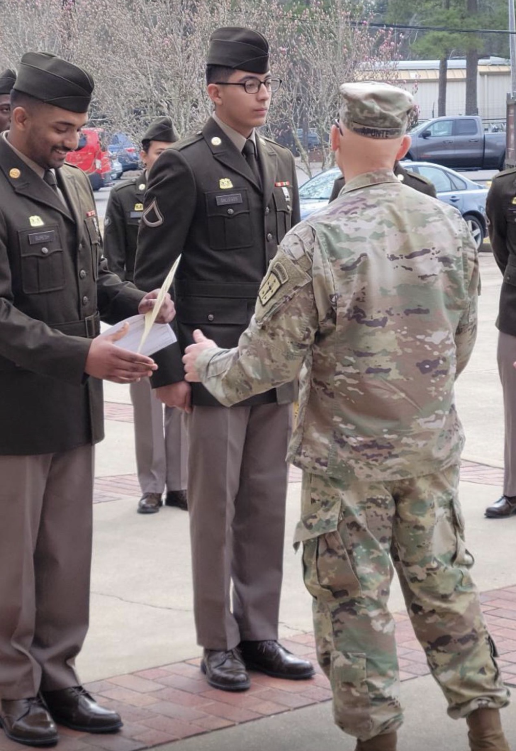 Sergeant visual