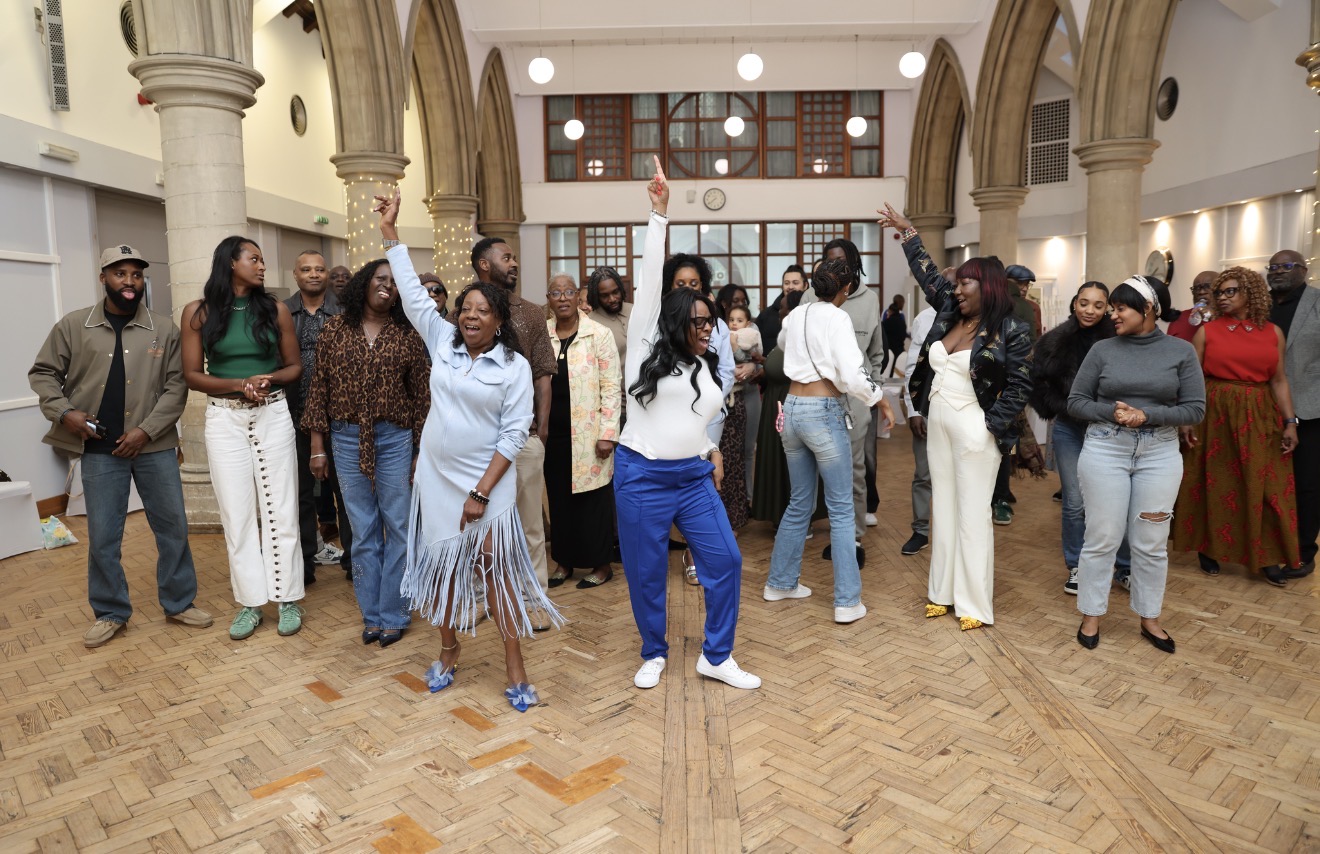 Families celebrating together at Mama-Mam's Kitchen