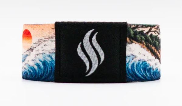 StayScent fragrance diffuser bracelet close-up — wearable scent bracelet for cologne, perfume, or essential oils