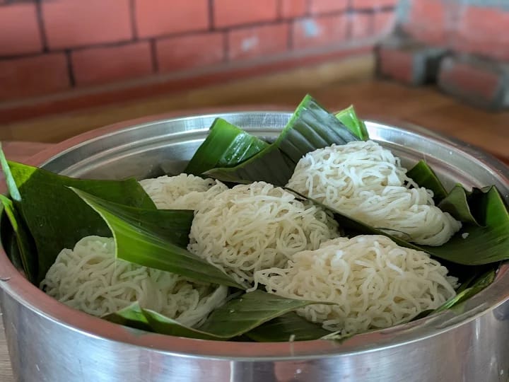 Traditional Neer Dosa