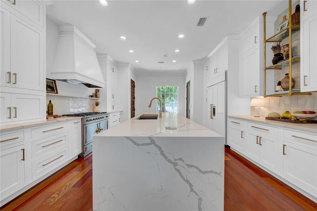 Waverly Park Kitchen and Whole-Home Flooring. 3