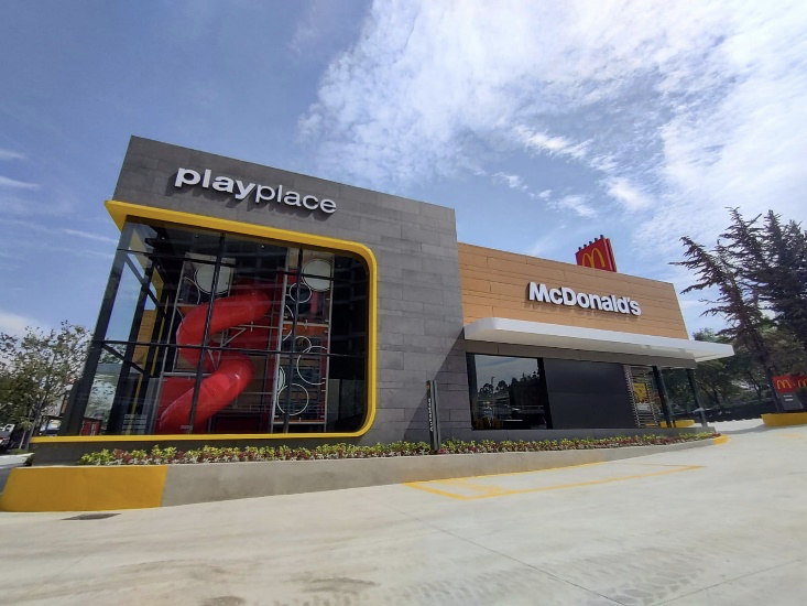 McDonald's con Playplace — obra CITI