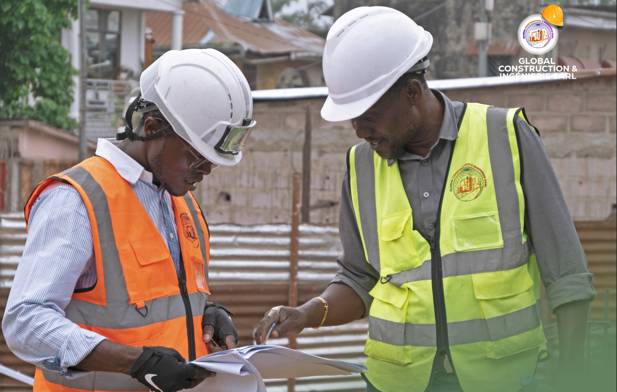 Nous vous accompagnons à chaque étape de projet de construction votre bâtiment et restons à vos côtés pour assurer la bonne longévité de votre bâtiment.