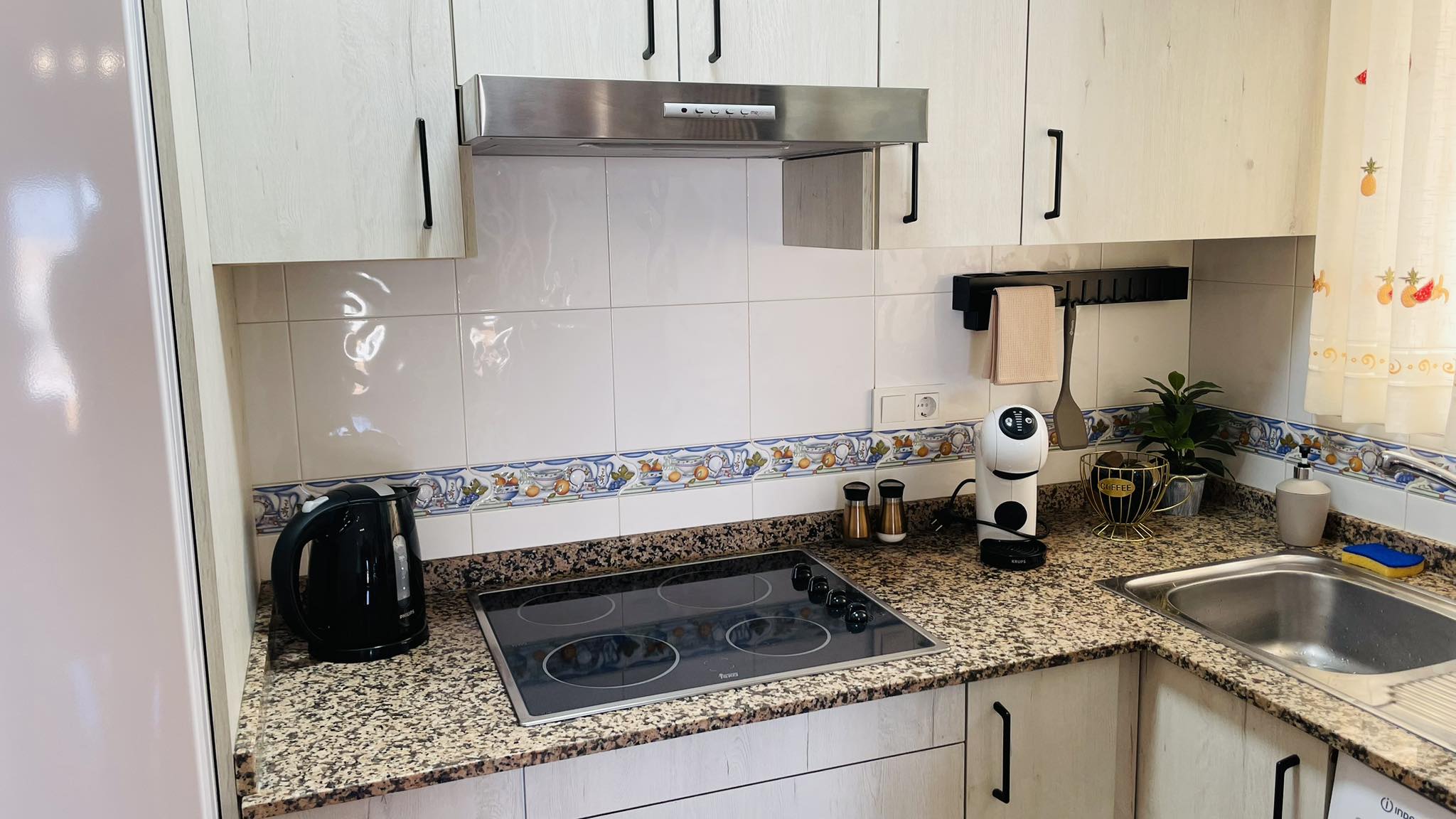 Kitchen cooking area
