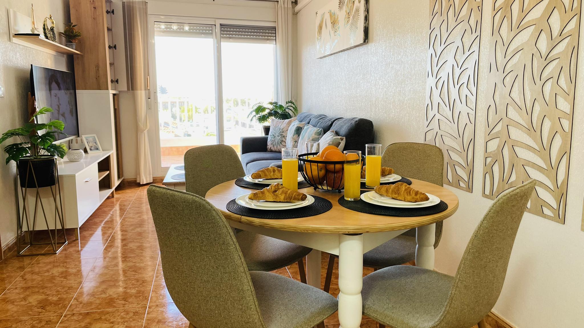 Bright living and dining area