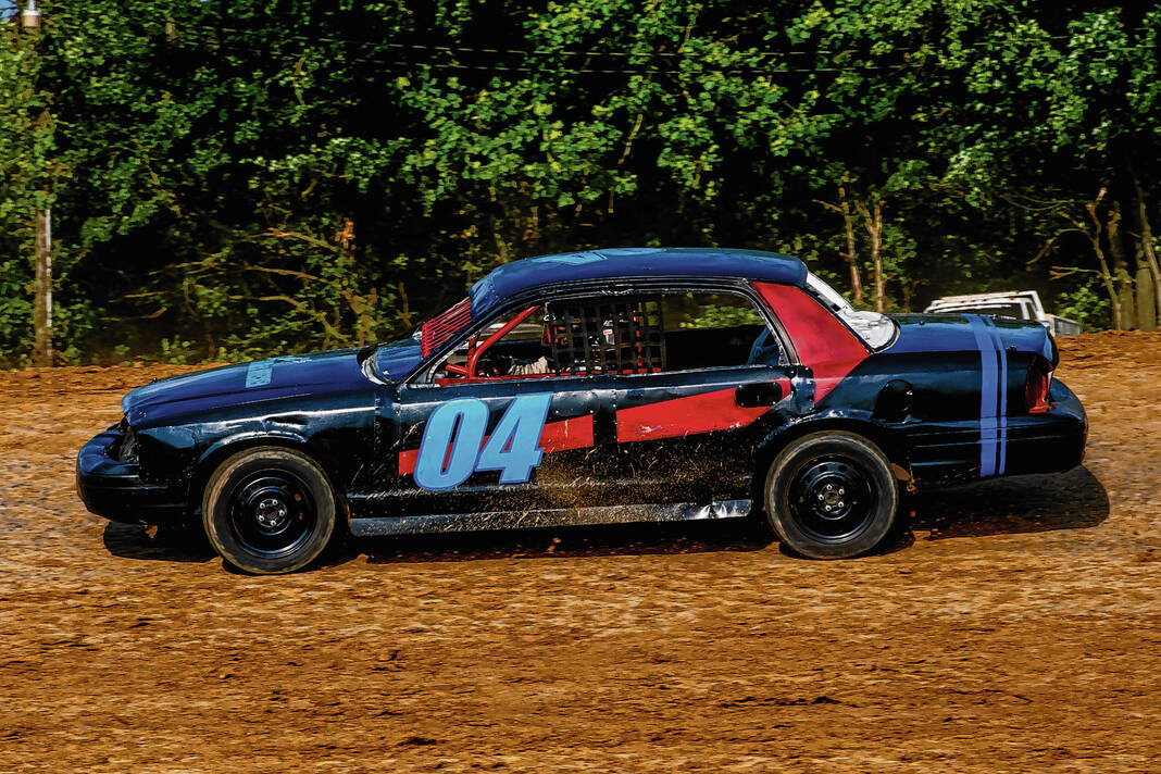 Title Bouts on the Line for These Big Ol’ Cars – Crown Vics in America