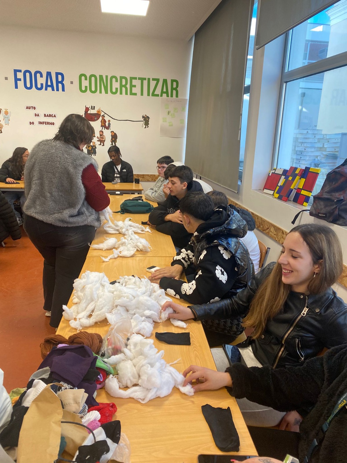 CEF 9.º — Cuidador de Crianças e Jovens