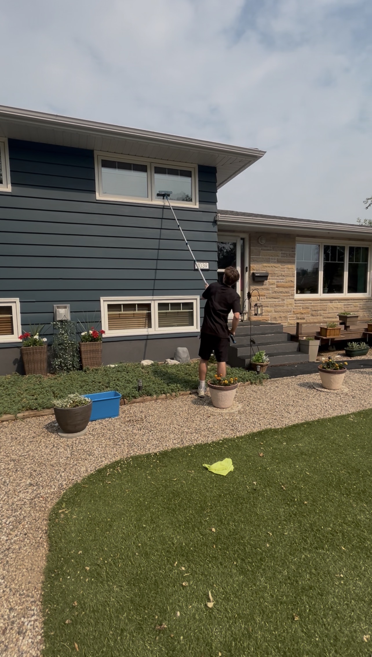 Residential window cleaning in Regina