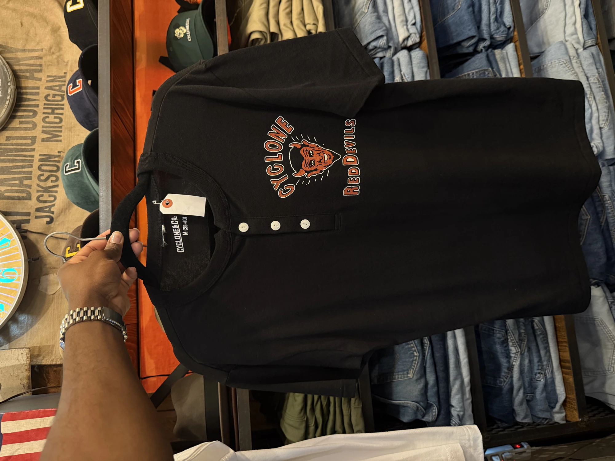 Cyclone & Co. Red Devils Henley · Black