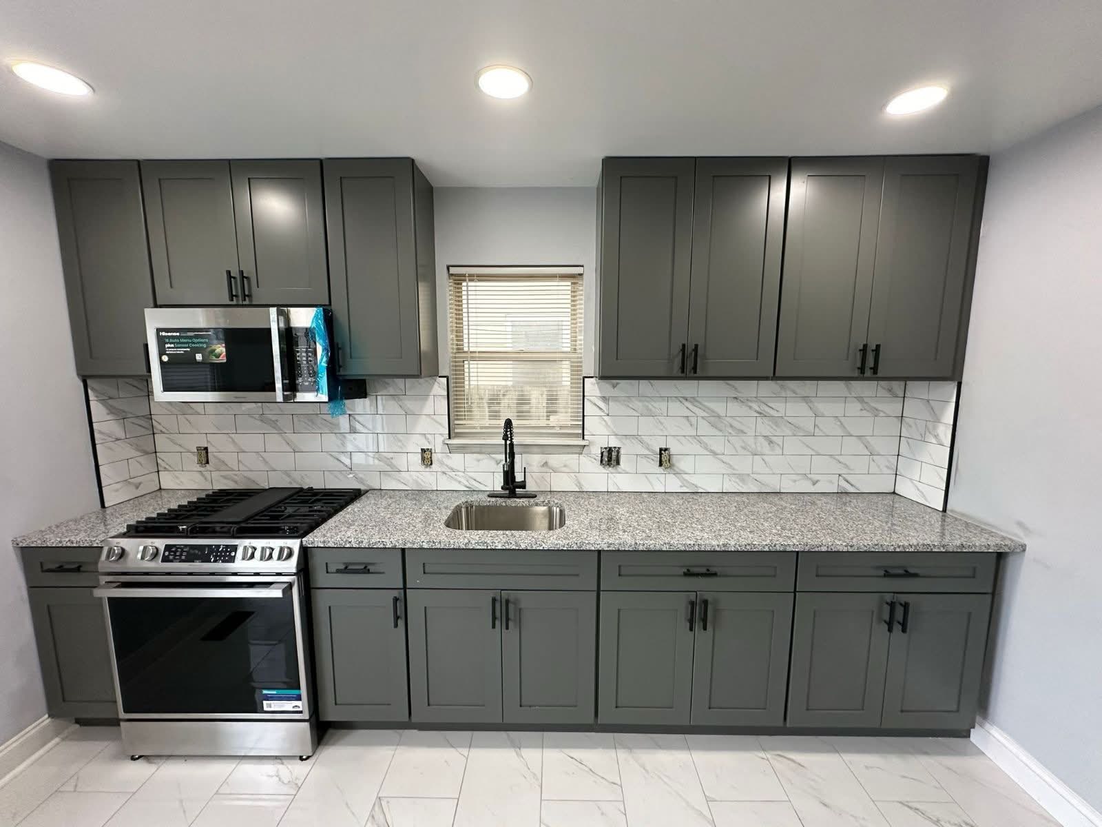 Sage Shaker & Granite