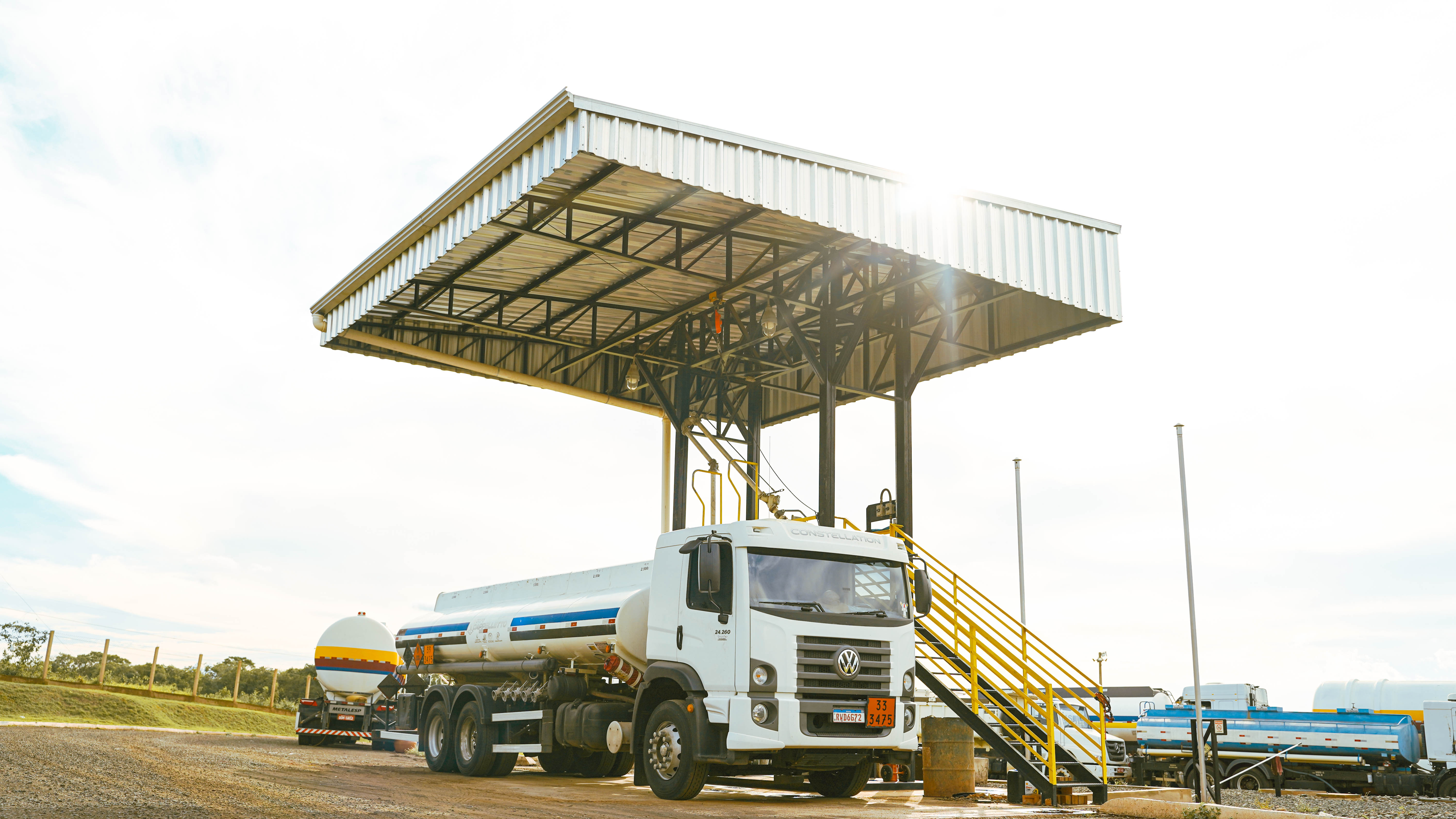Base de distribuicao Diesel Mais