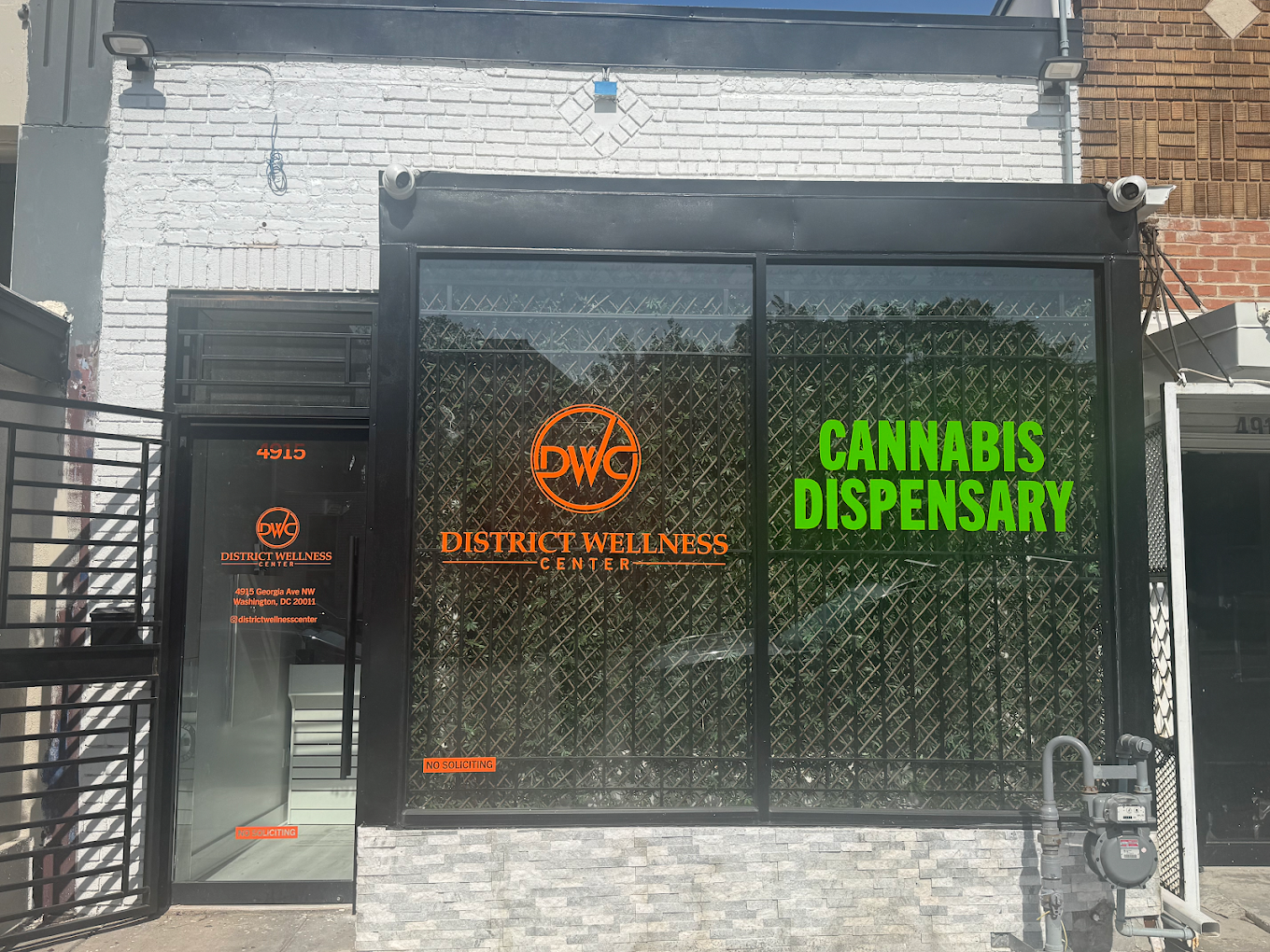 District Wellness Center storefront in Washington DC