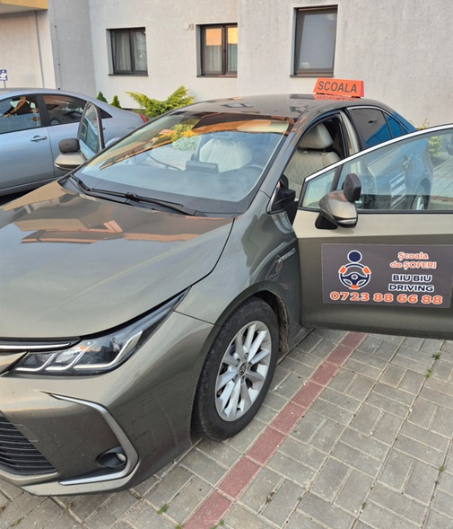 Toyota Corolla Hybrid 2020 AUTOMATĂ