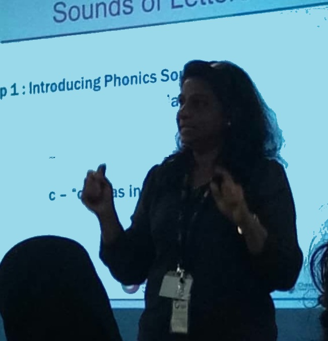 Kalah training teachers on the Sounds of Letters