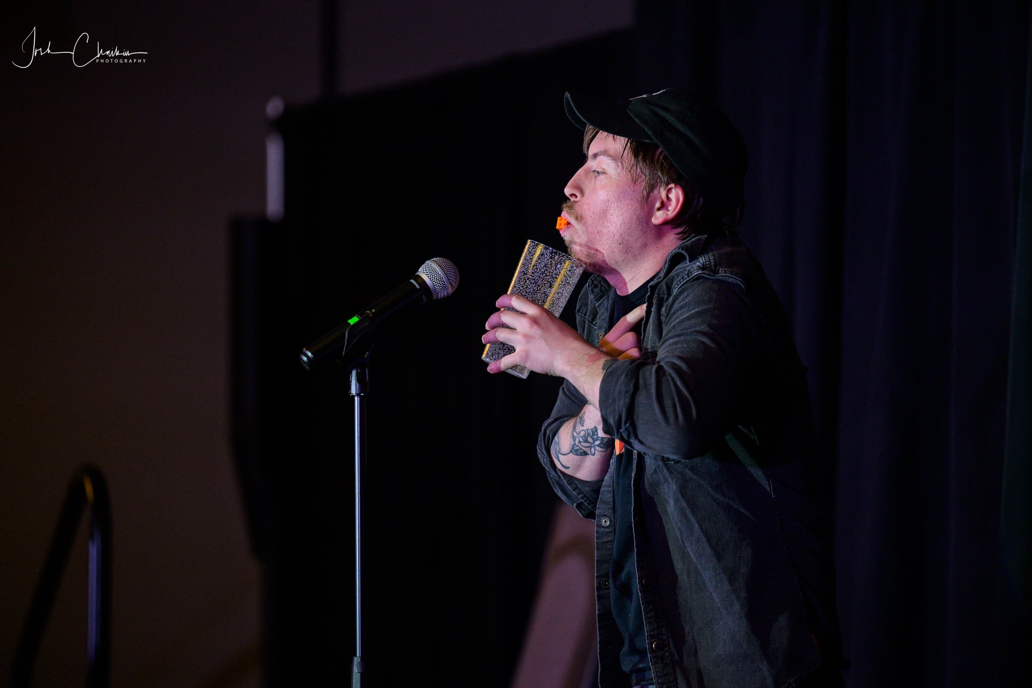 Ryan Daniels performing magic