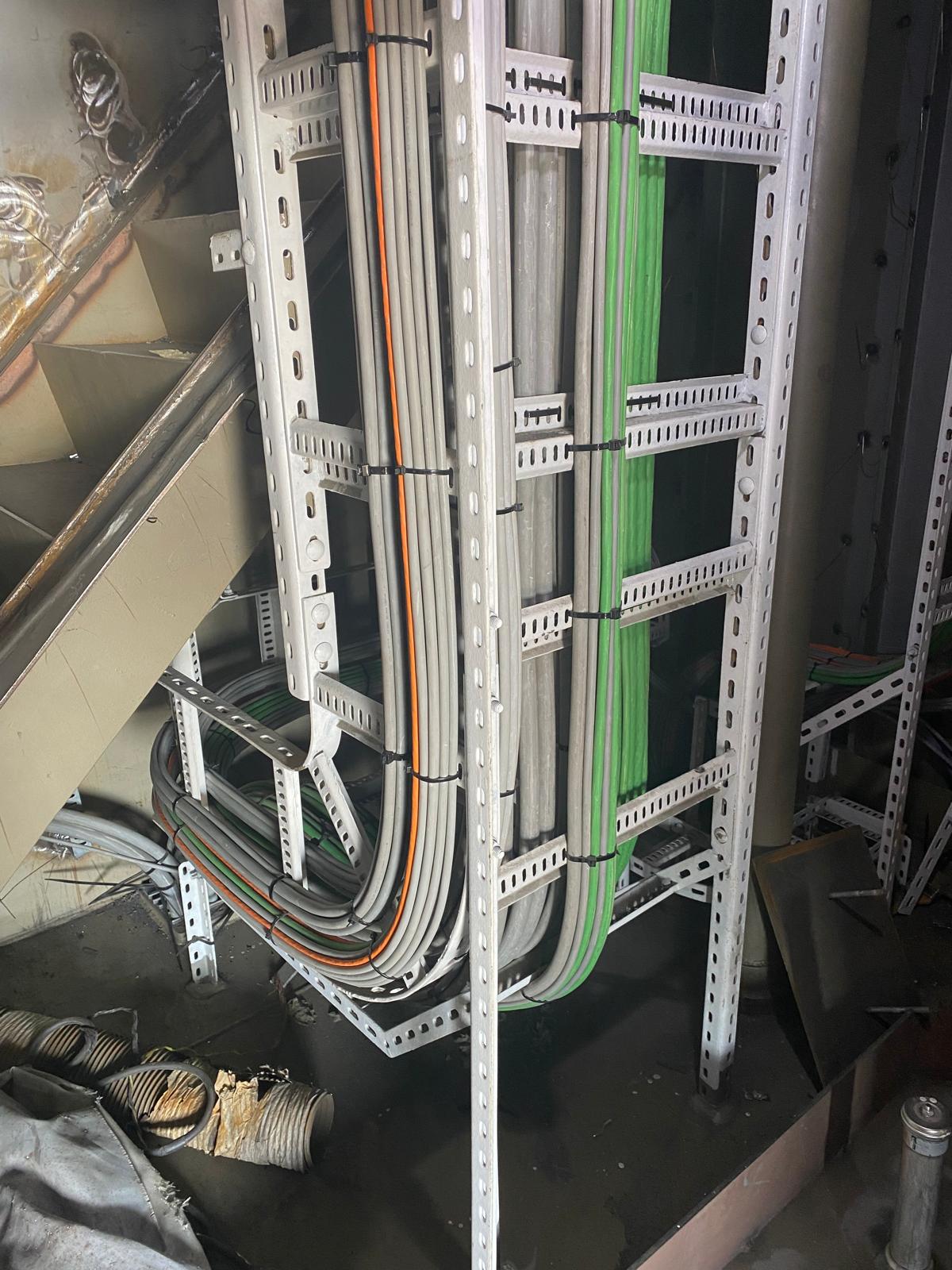 EDGE MARINE - Marine Electrical Systems
