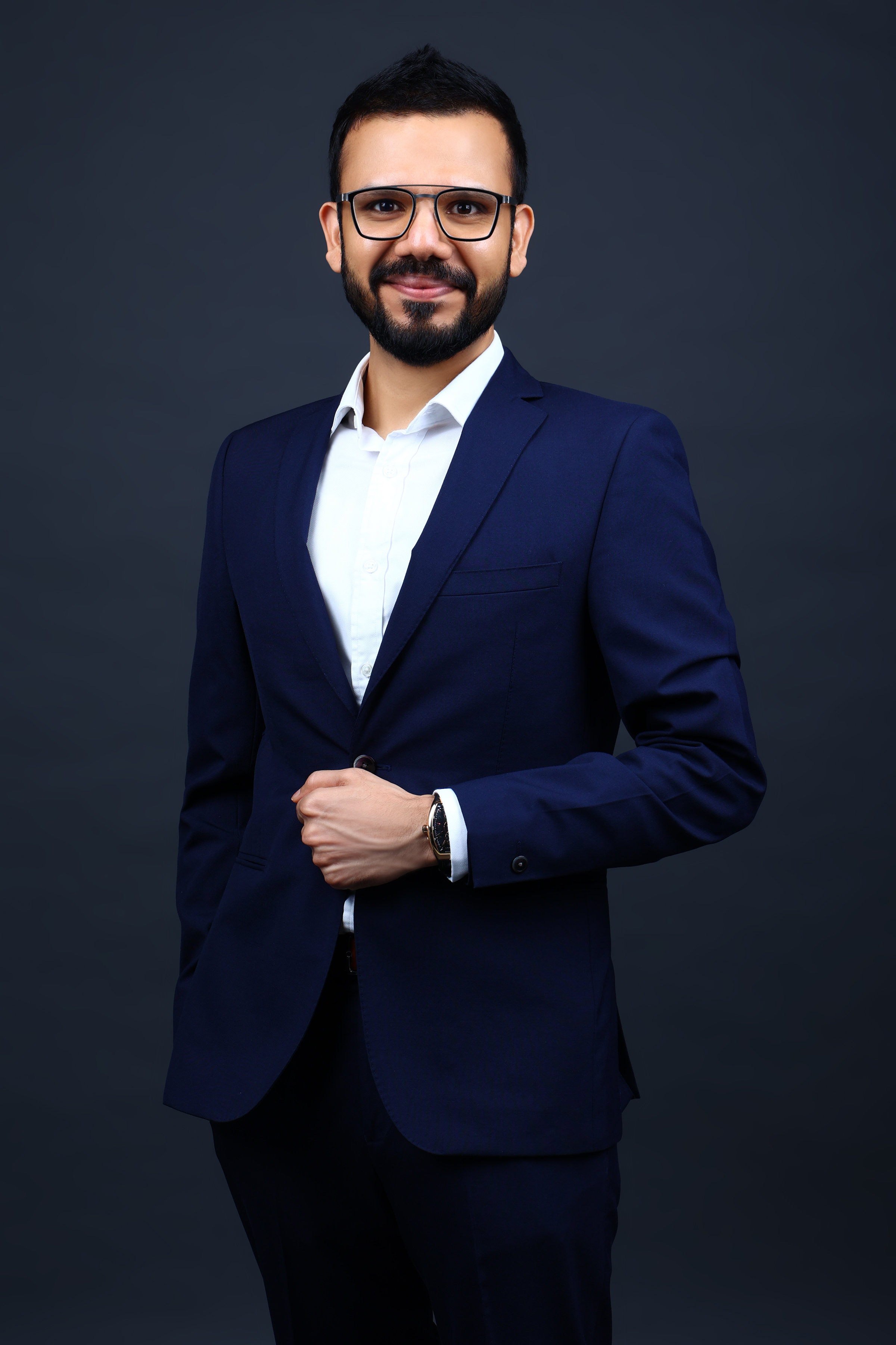 Manu Khetan - Knowledge Architect & Growth Catalyst