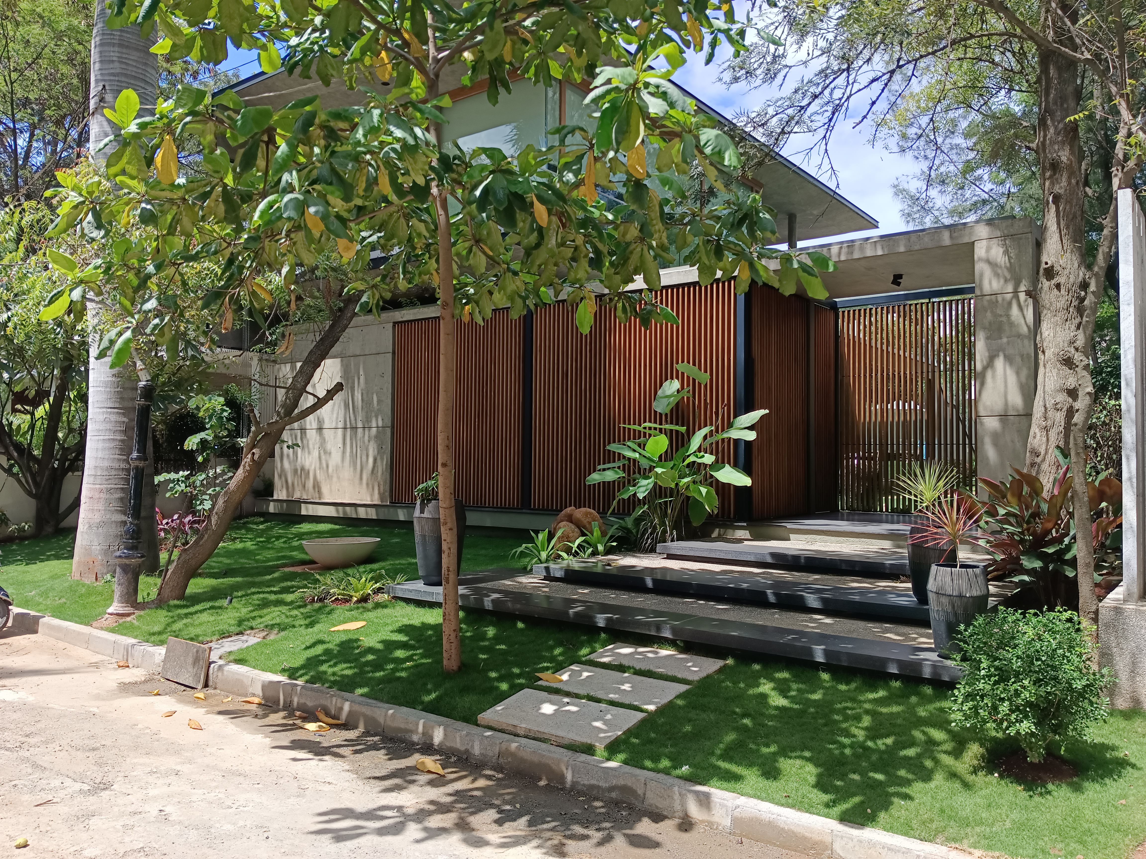 Modern Villa Entrance