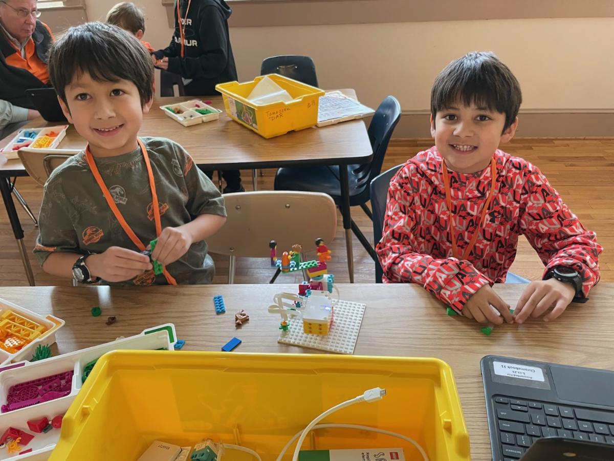 BRIEF students learning and building together