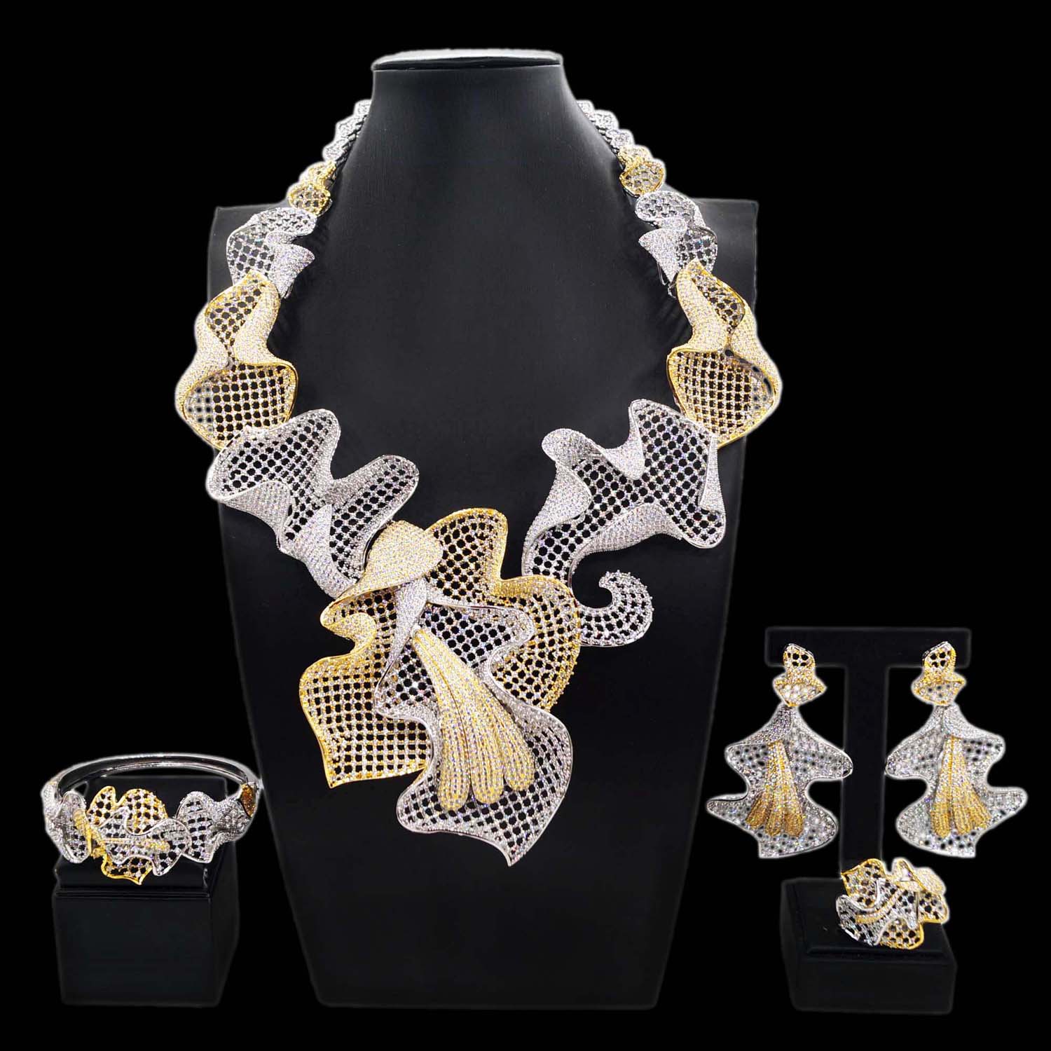 High Quality Woman Gold Jewelry Set Latest Silver Hollow Out Jewelry Sets Beautiful Bridal Wedding Gifts HZ23077208