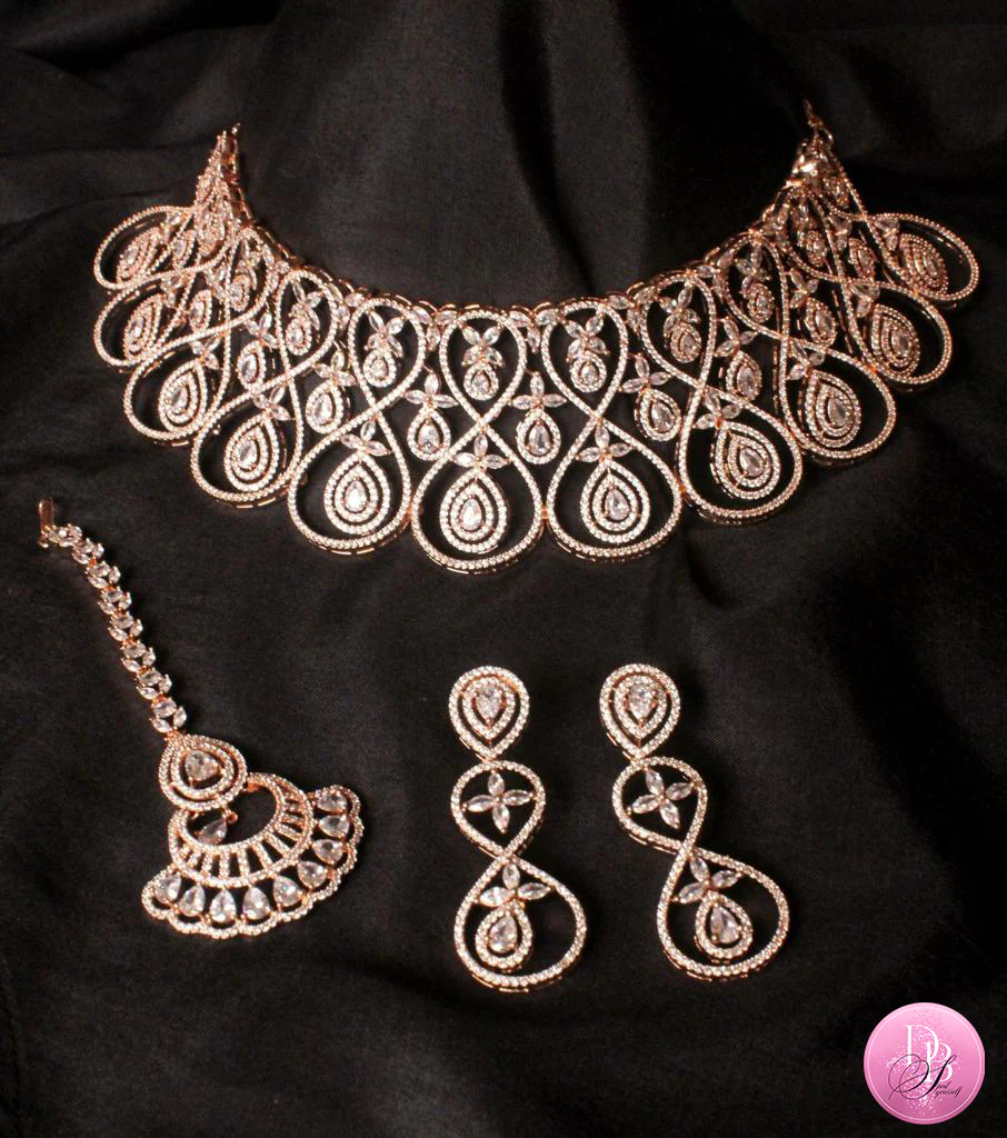 Stunning Diamond Set with Maang Tikka - DBS-BS007