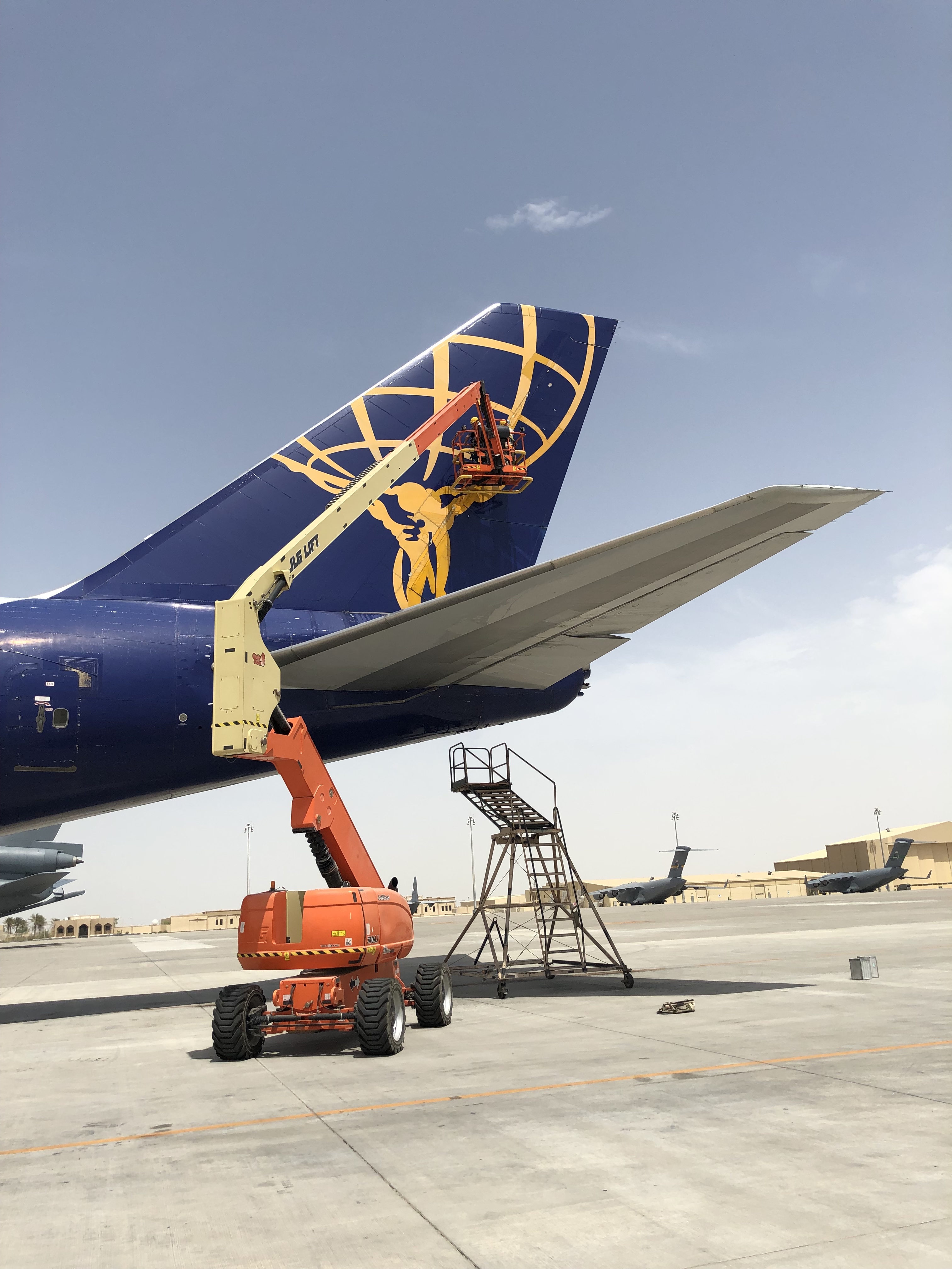 Atlas Air Tail Maintenance