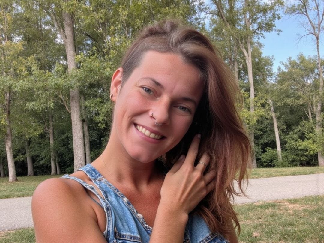 Marissa - OutlandWeb Founder