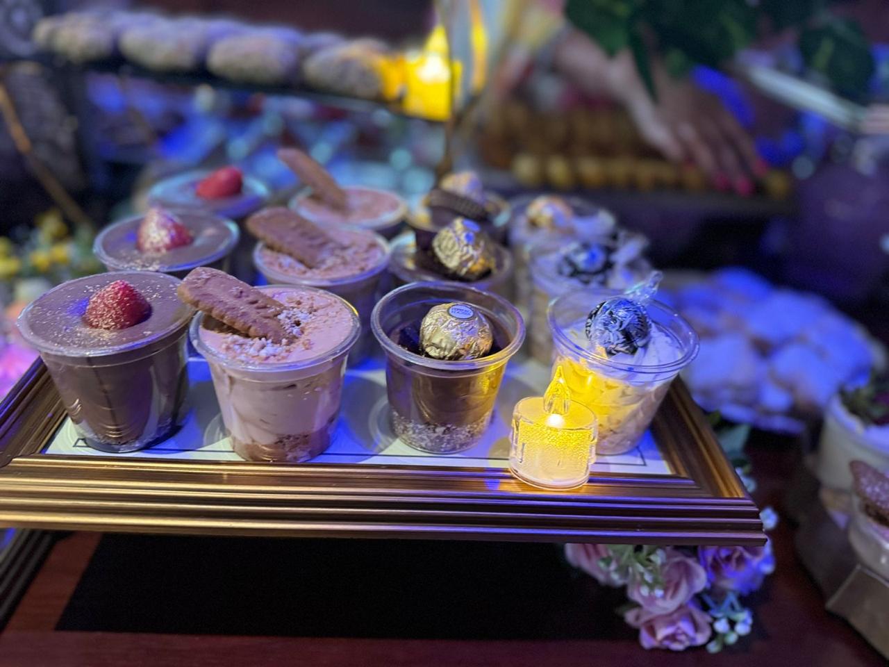 Dessert cups with chocolate mousse