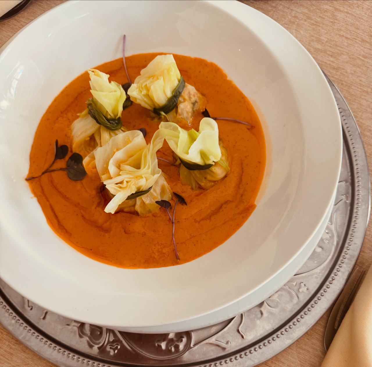 Cabbage dumplings in makhani gravy