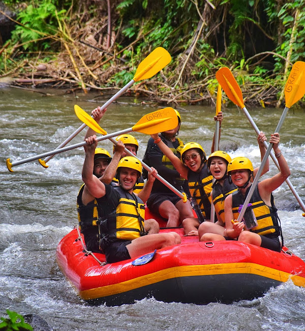 Rafting moment 1
