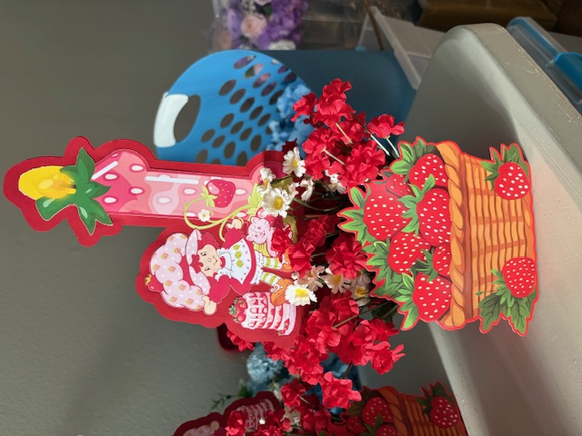 Hem of Grace Events birthday party centerpiece Florida event planner