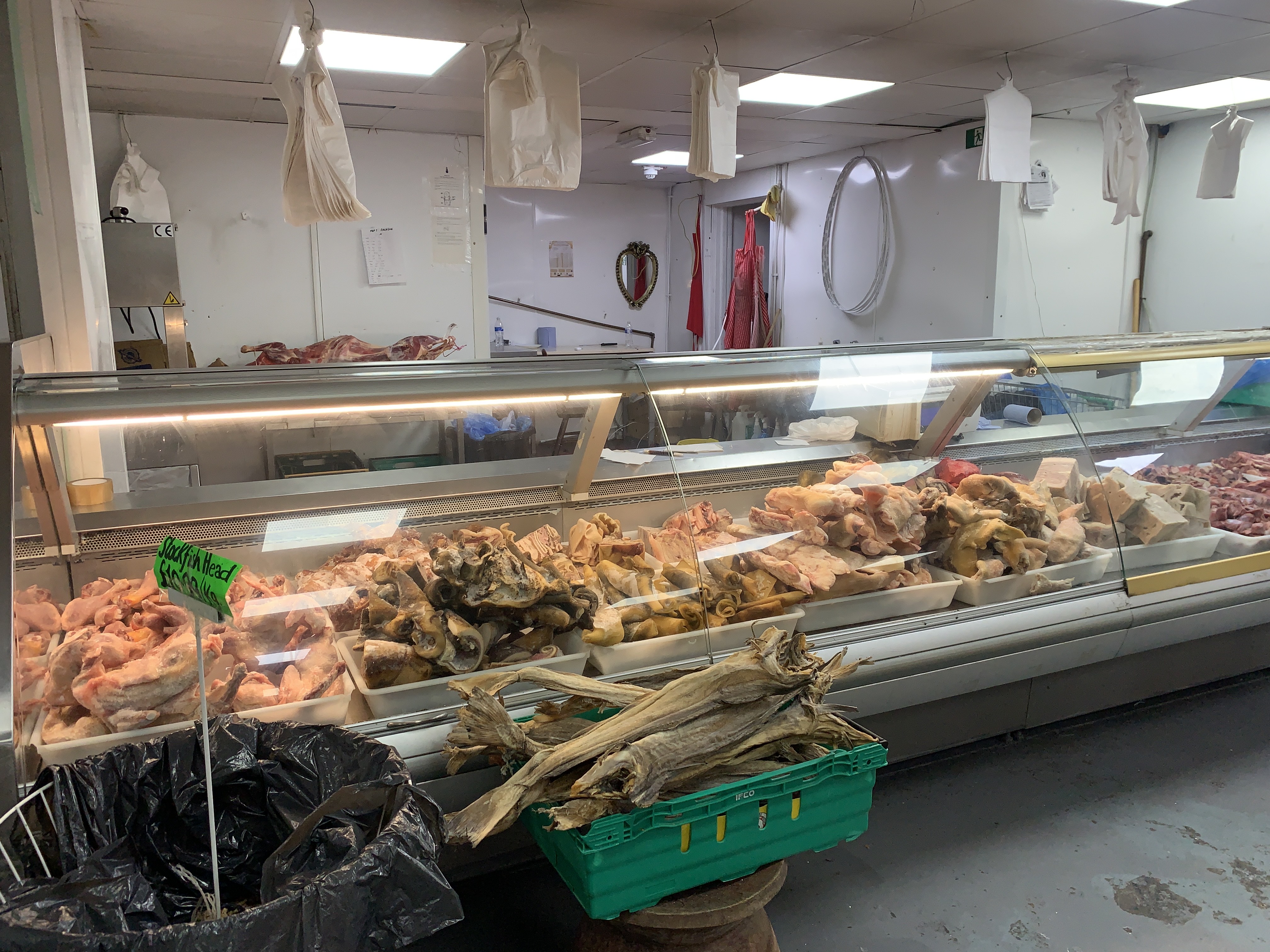 Poultry and fish counter