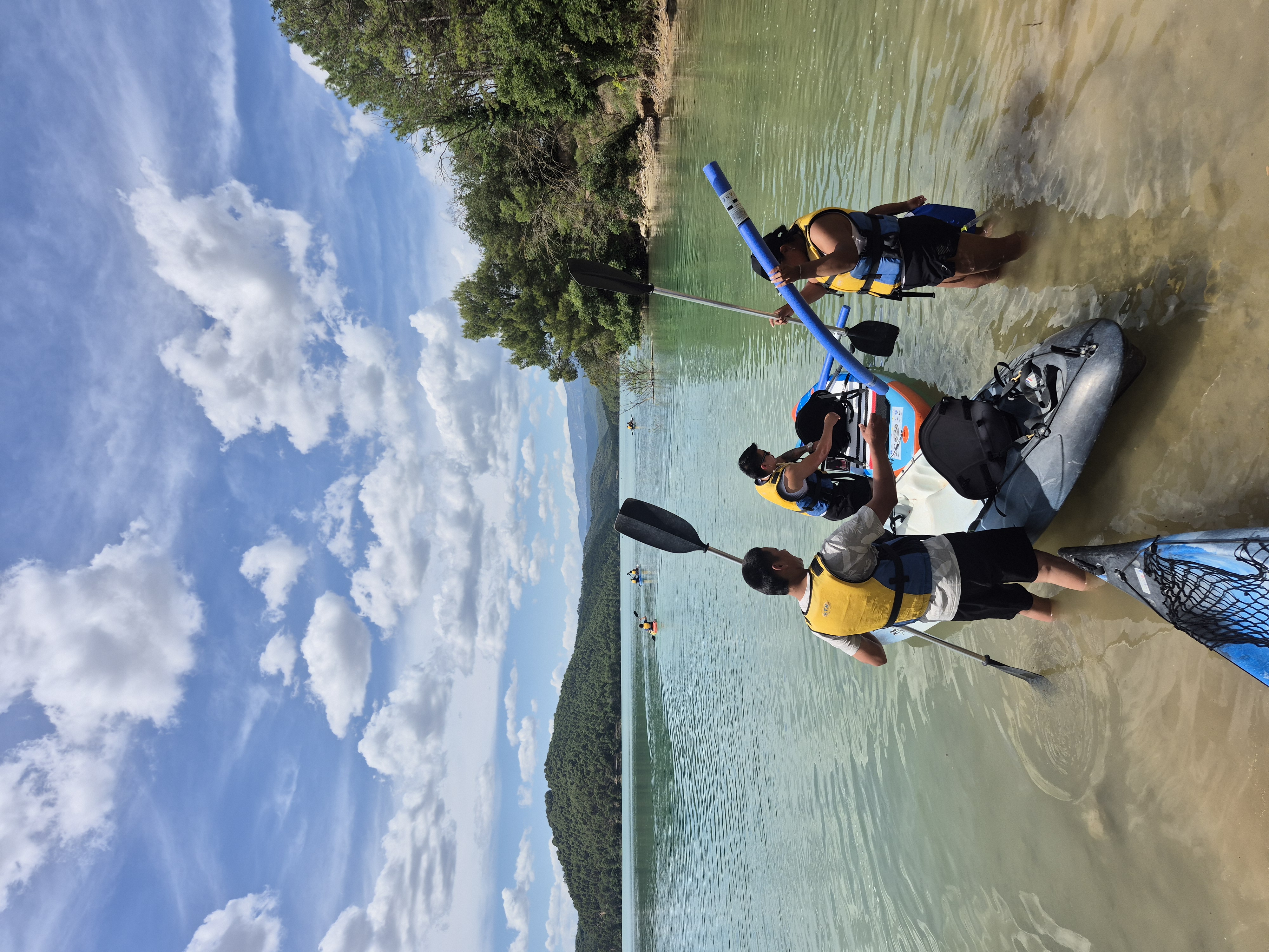 Trekking + Kayak