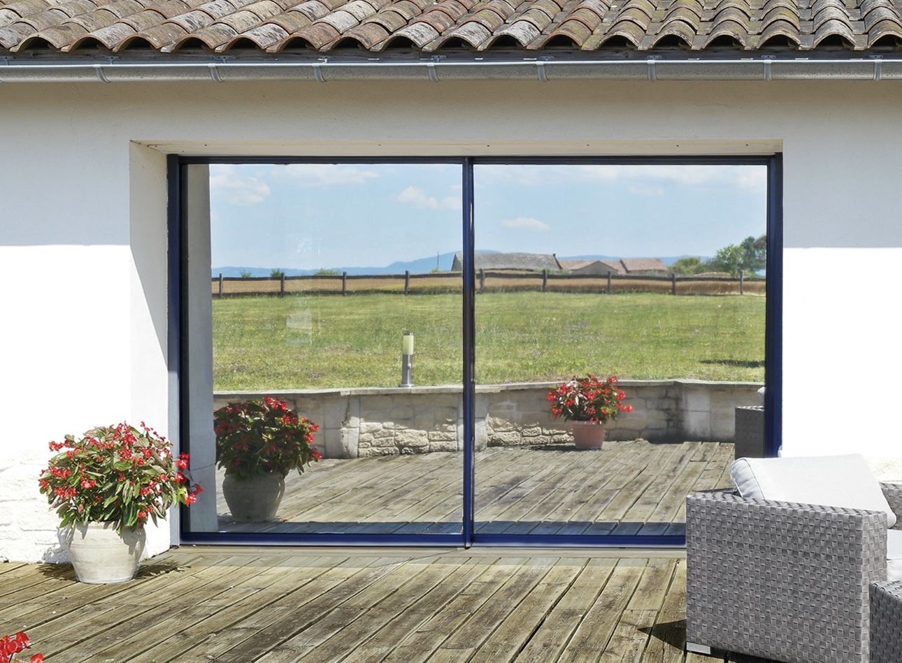 Film solaire Solar Screen Silver 80 XC posé sur une résidence à Charleroi par HorizonPros