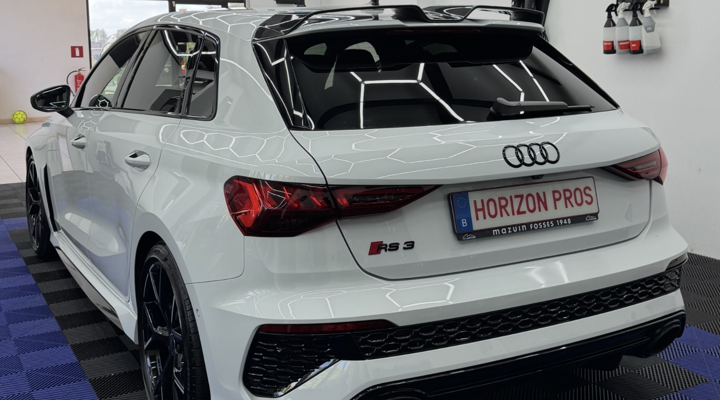 Vitres teintées posées sur une Audi RS3 Sportback à Charleroi par HorizonPros