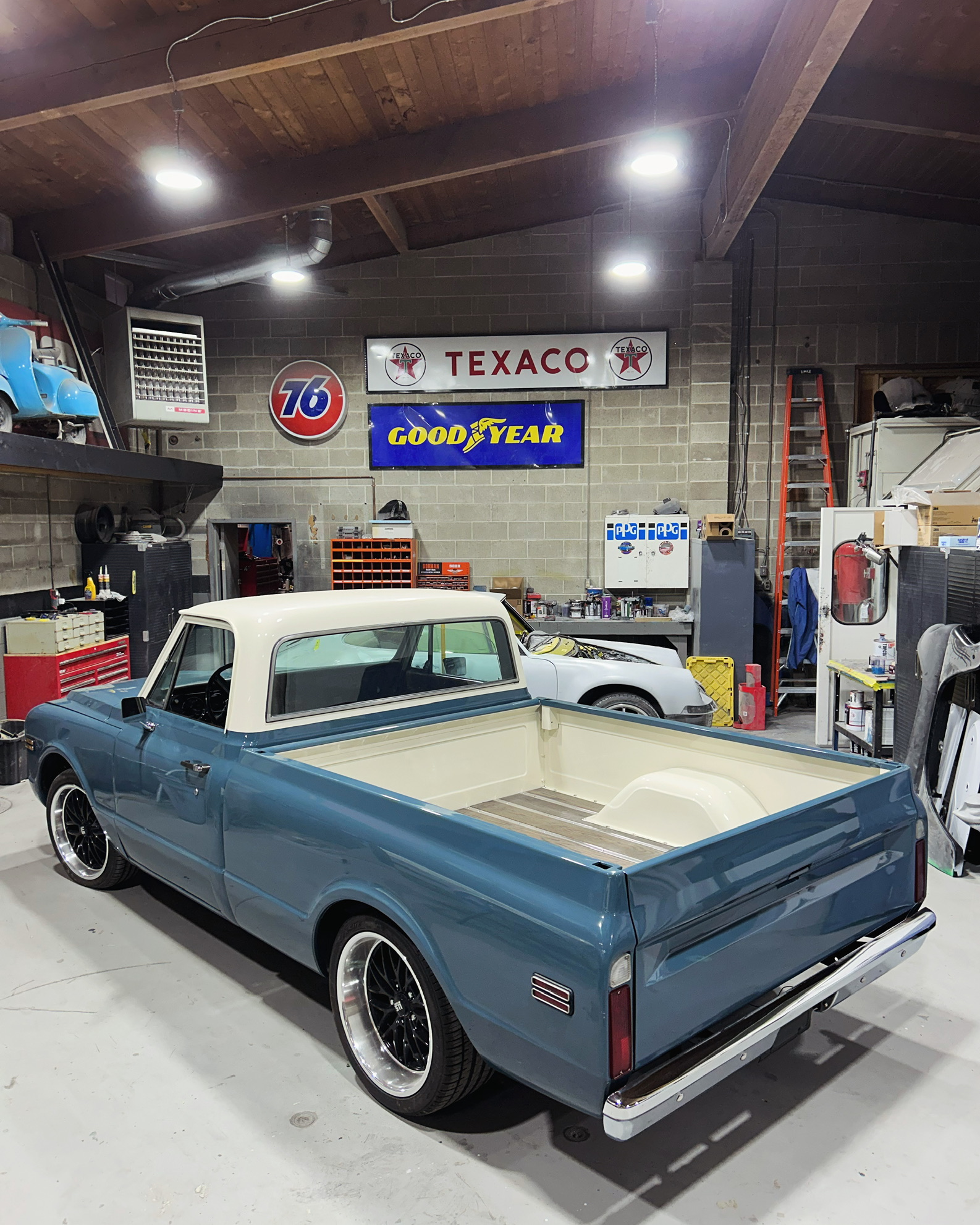 Custom build work