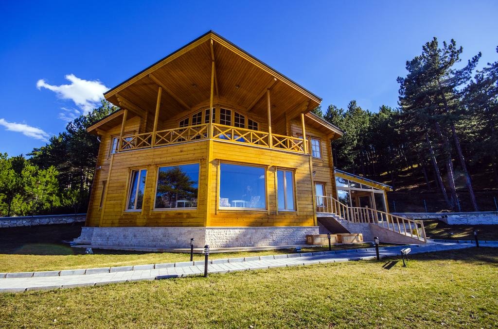 Fin Evi