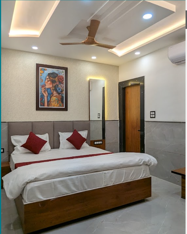 Premium Deluxe Suite