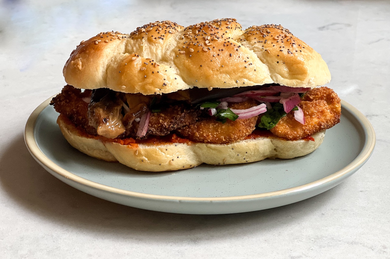 Sandwich de carnes frias